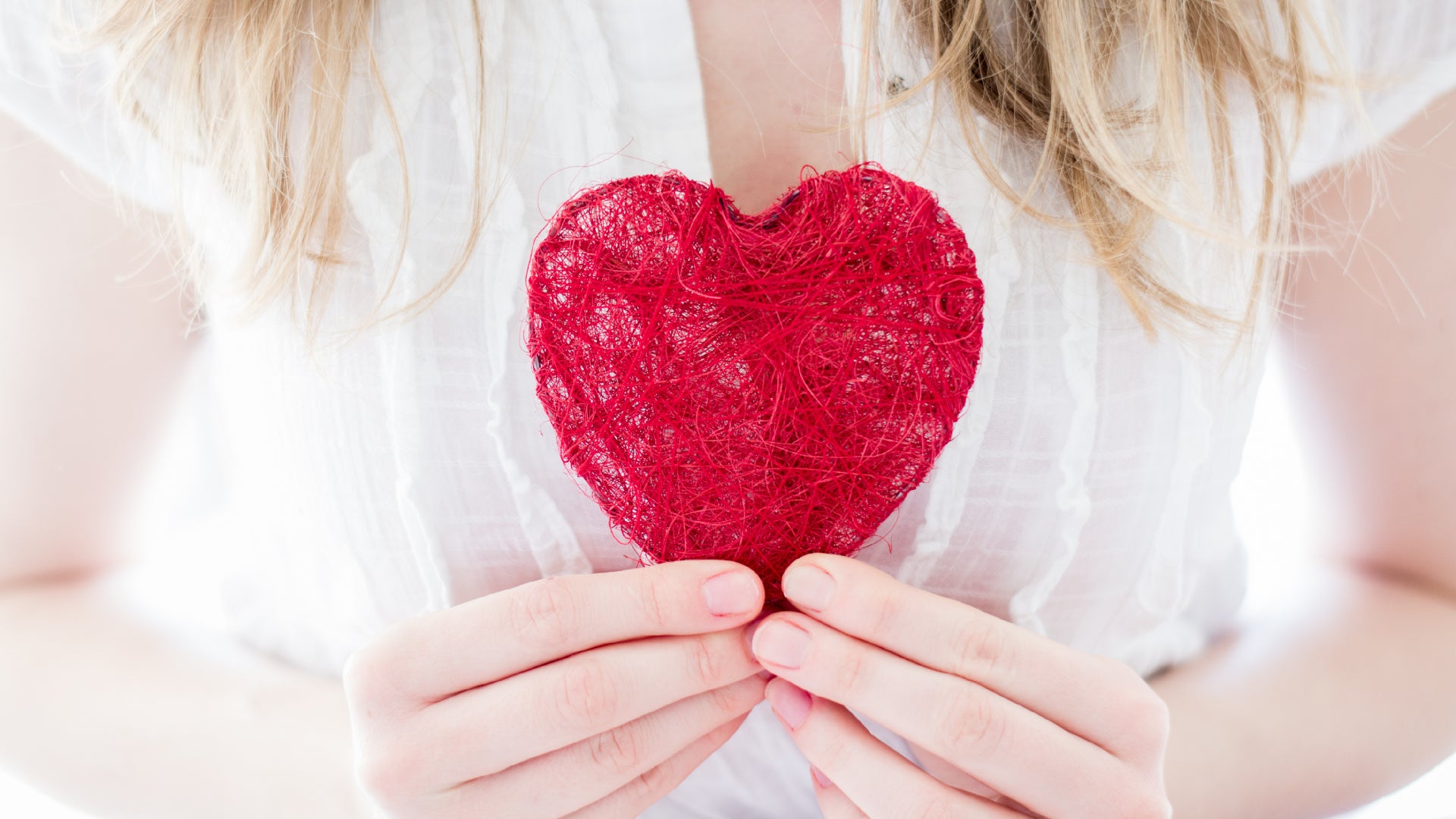 8 Awesome Beauty Gifts For Valentine’s (Or Galentine’s!) Day