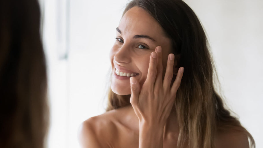 How To Make Your Facial Serum Work Harder (& Better!)