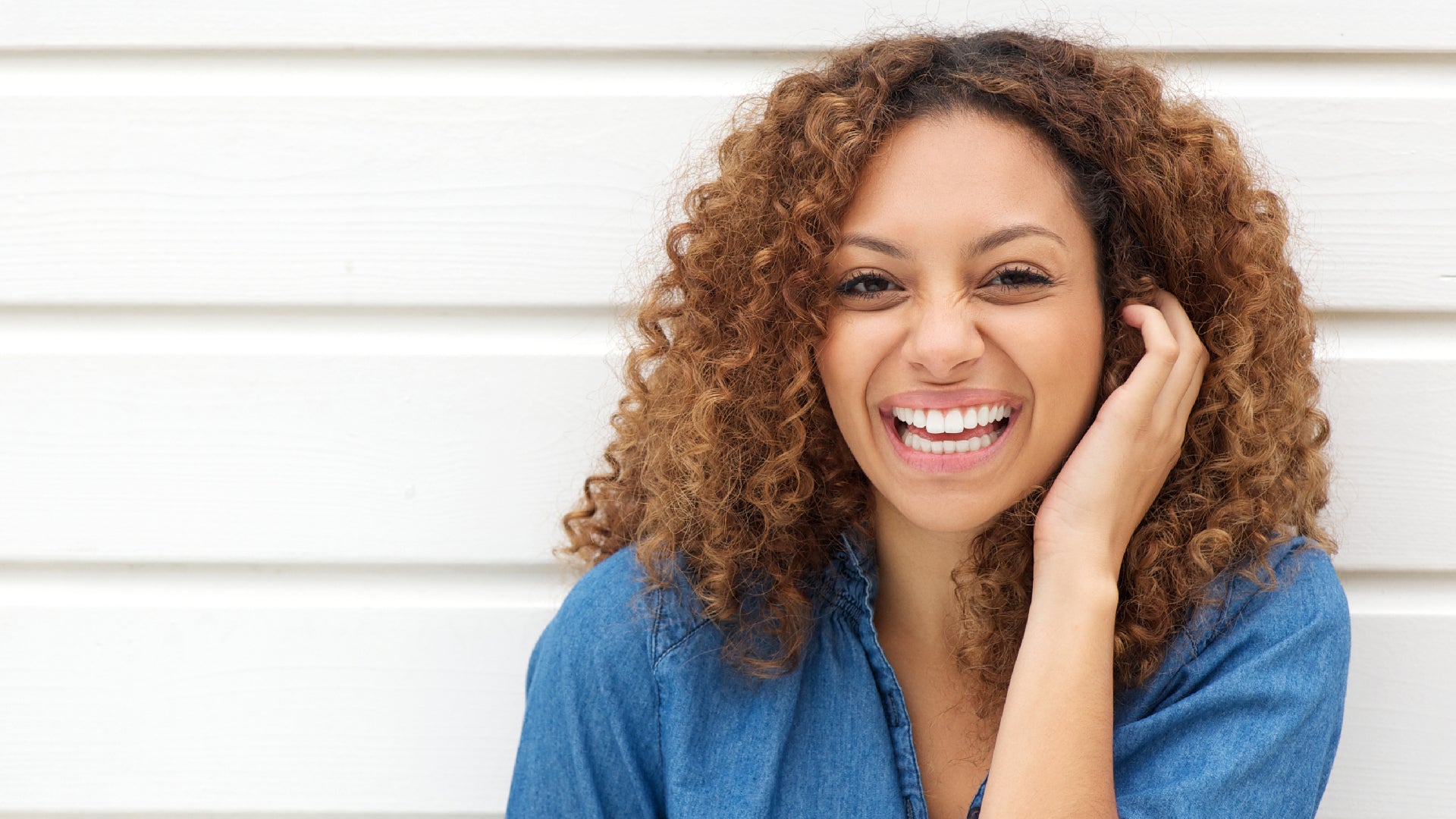 10 Reasons Why Our Vitamin C Facial Serum Is THE BEST!